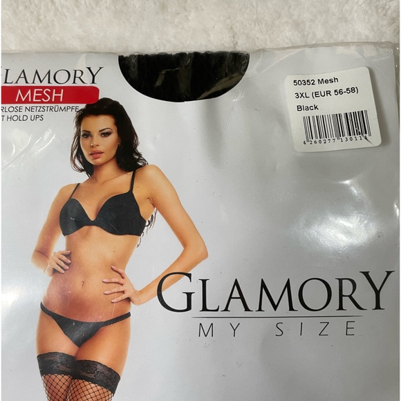 2/$10 Glamory Mesh Fishnets 3X NWT - Picture 2 of 3